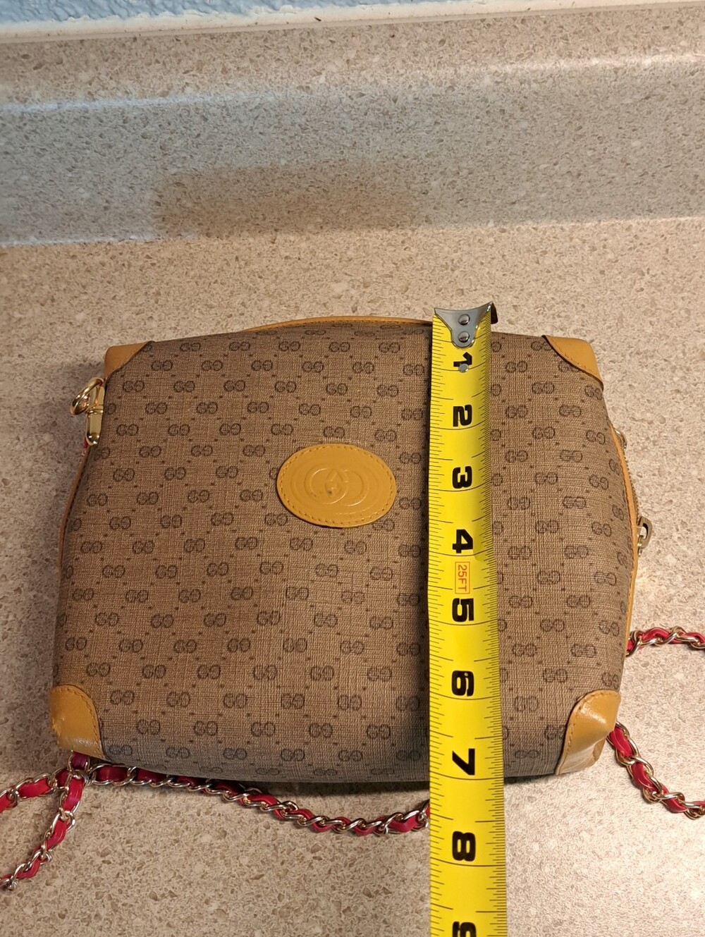 Gucci Shoulder Bag - Picture 10 of 13